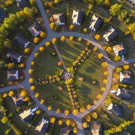 Im Der Valk Linstow 度假居 *